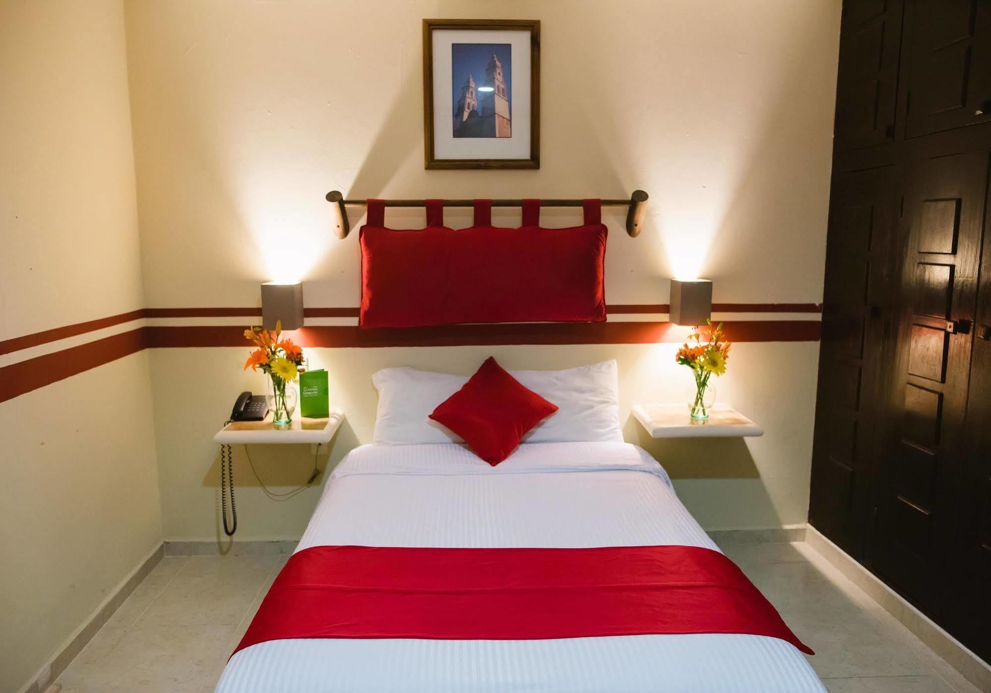 Mision Campeche Hotel Bagian luar foto