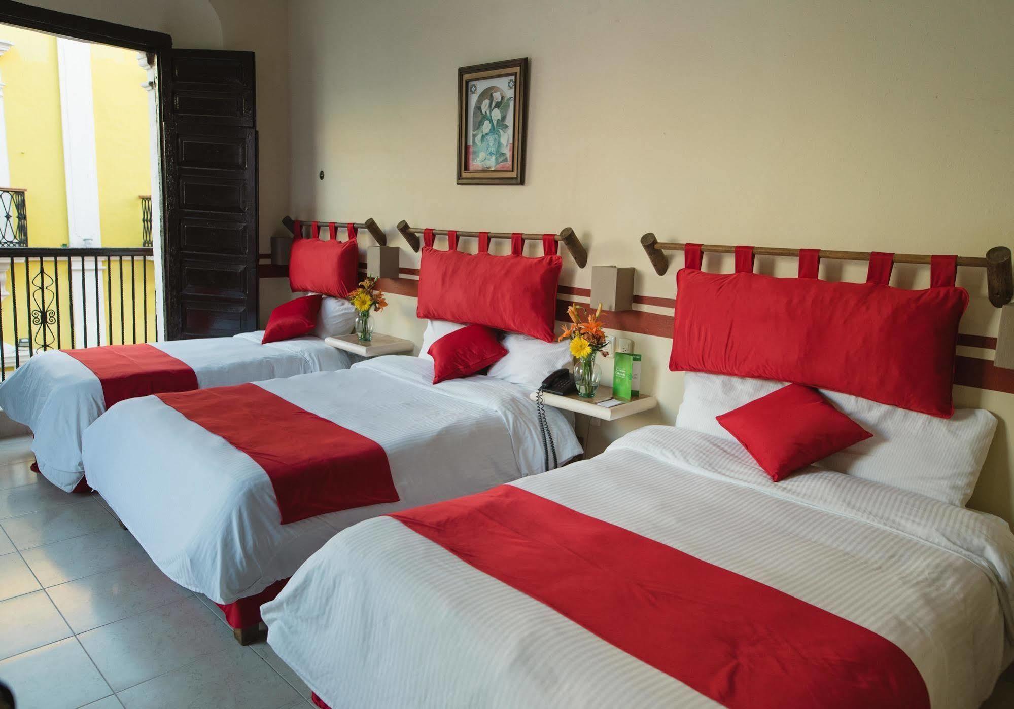 Mision Campeche Hotel Bagian luar foto